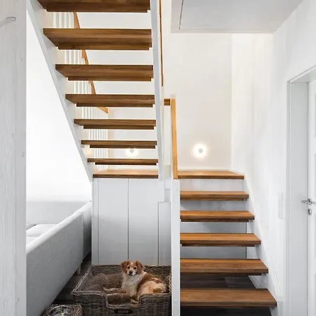 Reetdorf Geltinger Birk Kuenstlerkate Sandkoppel * Nieby (Nieby, Schleswig-Flensburg)