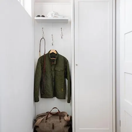 Reetdorf Geltinger Birk Kuenstlerkate Sandkoppel * Nieby (Nieby, Schleswig-Flensburg)